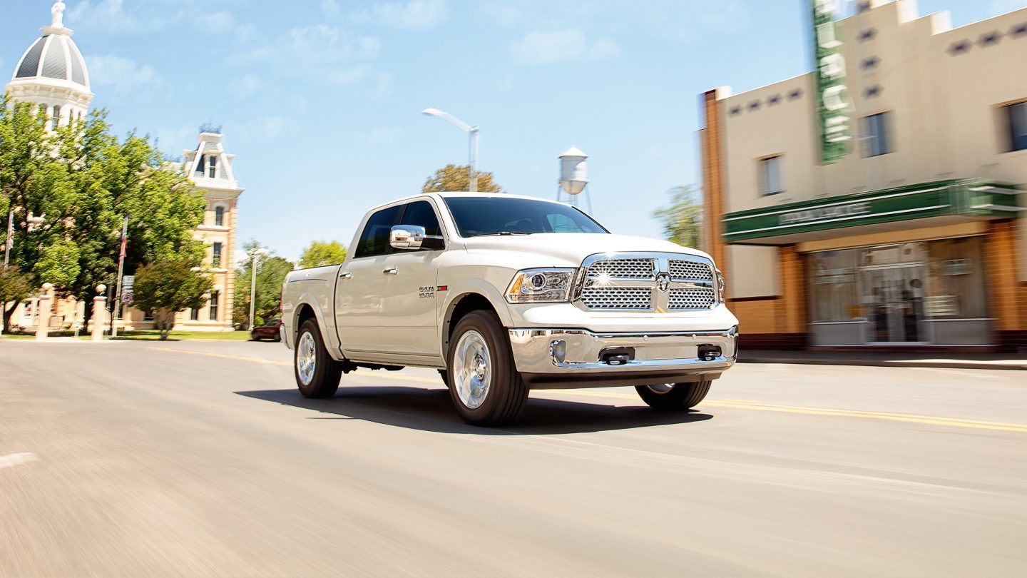 2017 Ram 1500 EcoDiesel White Exterior Front View